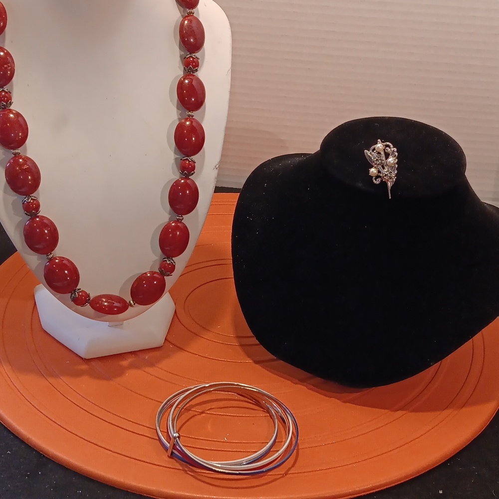 Vintage jewelry set